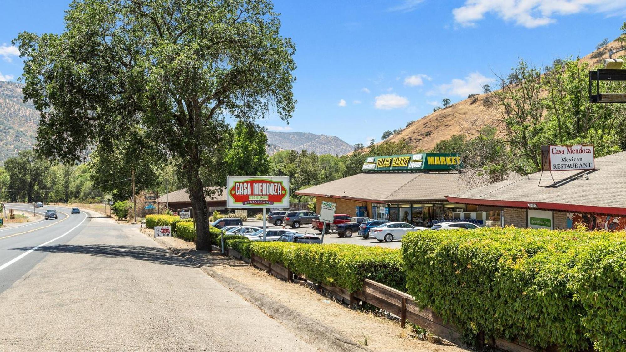 The Tokopah Sequoia Motel Rm 1 Три-Риверс Экстерьер фото